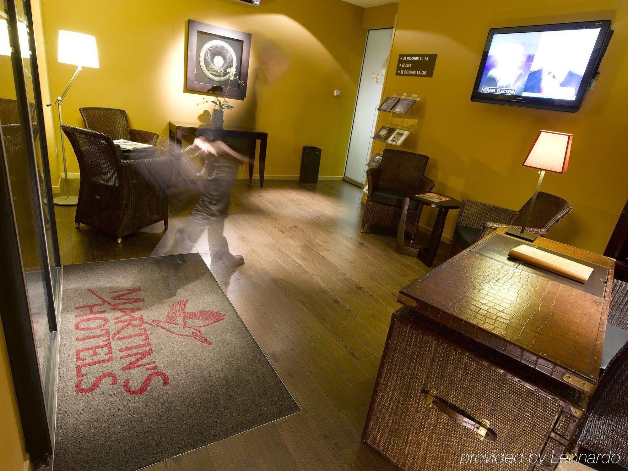 Martin'S Waterloo Hotel ภายนอก รูปภาพ